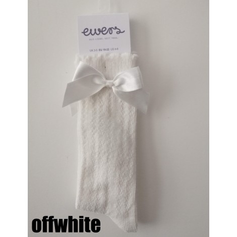 Ewers kinder kniekousen met gaatjes (ajour) patroon en een strik in de boord